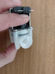 220V Selenoid Valf 1/4''   05710002