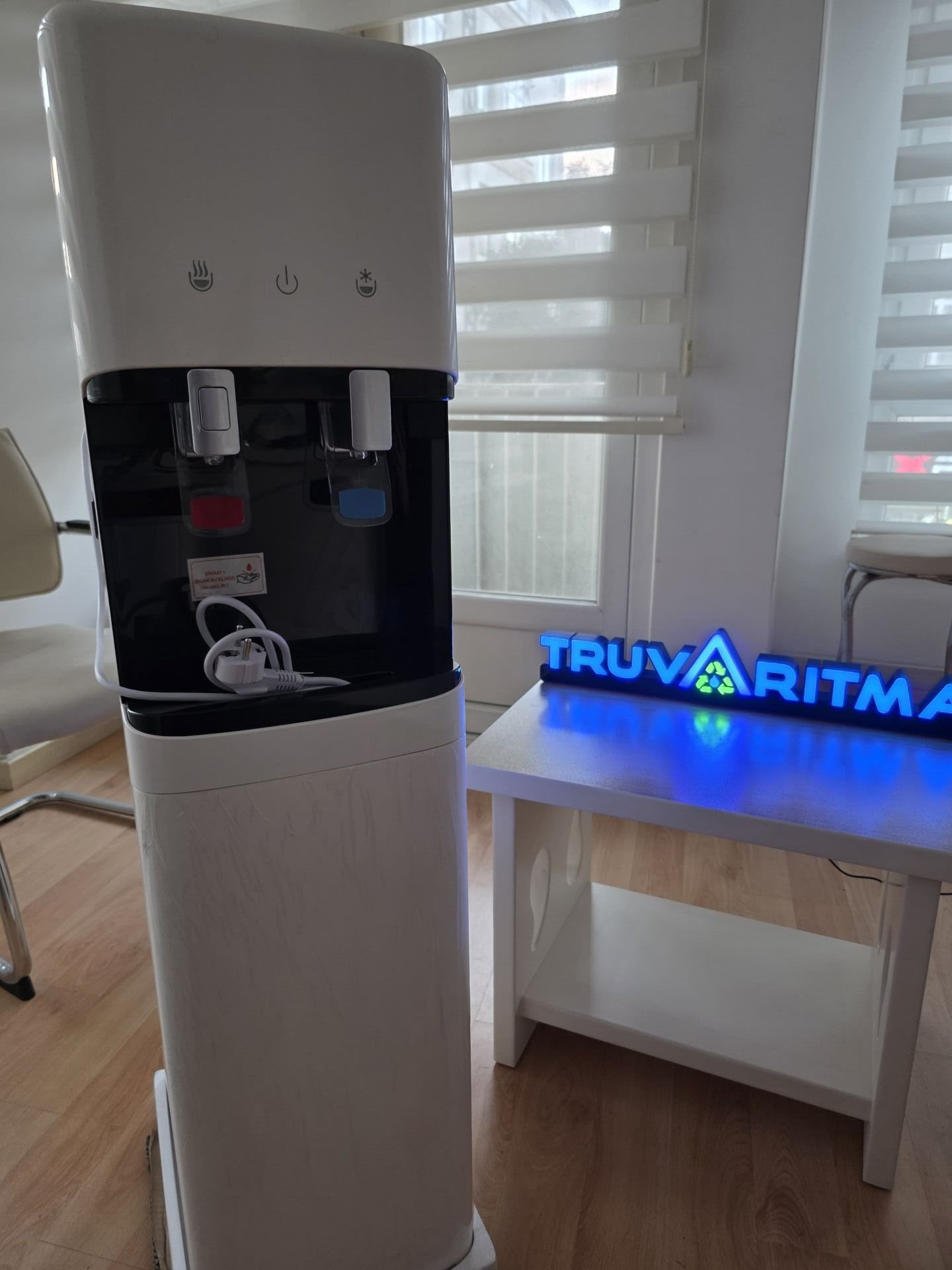 Aquaturk Peak Arıtmalı Sıcak-Soğuk Su Sebili POMPASIZ 5 Aşamalı